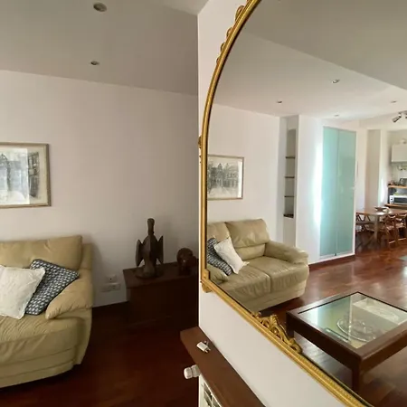 Apartment Acquario View Genua
